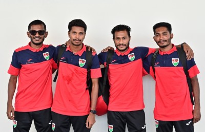 ގައުމީ ޓީމާ އެކު އޭދަފުށިން ކުރާ 30 އަހަރުވީ ދަތުރަށް ނިމުމެއް ނެތް