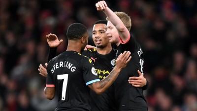 ޑިބްރޭނާގެ މޮޅު ކުޅުމާ އެކު ސިޓީން އާސެނަލް ބަލިކޮށްފިި