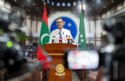 ރިޔާސަތާ ހަވާލުވެ ޖަލްސާތައް ފަށައިދޭން ނަޝީދުގެ ކިބައިން އިދިކޮޅުން އެދިއްޖެ