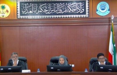 ބަންދަށް ފަހު ހުޅުވޭ ހަފްތާގައި ވެސް ހައި ކޯޓުން ޔާމީންގެ ޝަރީއަތް ބާއްވާނެ