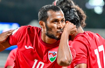 ބަންގްލަދޭސްއިން ސަމާލުވާނެ ތިން ކުޅުންތެރިން؛ ހަމްޕް، ދާދު، ކްރޯ