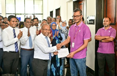 ޑިމޮކްރެޓްސް އުފެއްދުމުގެ ޖަލްސާ ބާއްވަން ހުއްދަ ދީފި
