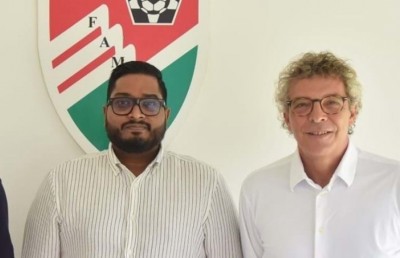 ބޮޑު ވެއްޓުމެއް، ސާފް ޗެމްޕިއަންޝިޕްގެ ގުރޫޕް ސްޓޭޖުން ފުރަތަމަ ފަހަރަށް ރާއްޖެ ކަޓައިފި