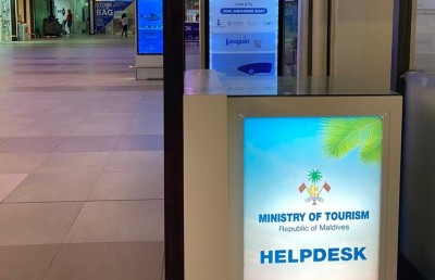 ޓޫރިސްޓުންނަށް އެހީވާން އެއާޕޯޓުގައި ޓޫރިޒަމް މިނިސްޓްރީގެ ޑެސްކެއް