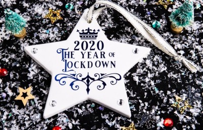 ކޮލިންސް ޑިކްޝަނަރީގެ އަހަރުގެ ލަފުޒަކީ "ލޮކްޑައުން"