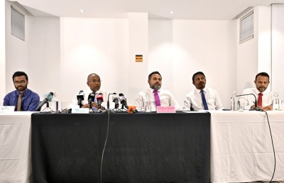 އިދިކޮޅު ޕާޓީތަކުން ބުނަނީ އީސީ އަށް އިތުބާރު ނުކުރެވޭ ކަމަށް