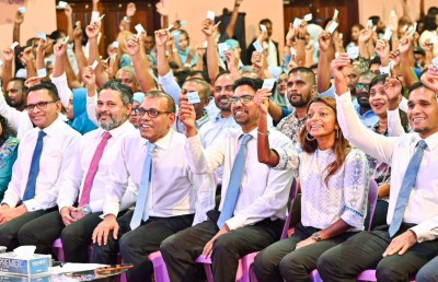 ނަޝީދު ވިދާޅުވީ ޑިމޮކްރެޓްސް އަކީ އެމްޑީޕީގެ "ބޮޑު ފަޅި" ކަމަށް