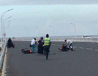 ބުރިޖާއި ހައިވޭގައި ސައިކަލު މަޑު ކުރާތީ ހިނގާ އެކްސިޑެންޓްތައް އިތުރުވަނީ