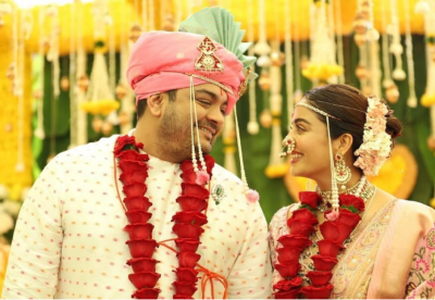 ނެހާ ޕެންޑްސޭ ކައިވެނިކޮށްފި