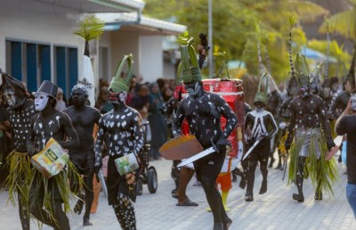 އީދު ފާހަގަކުރުން ގޯހުން ގޯހަށް، ހަމައެއްލަމައެއް ނެތް!