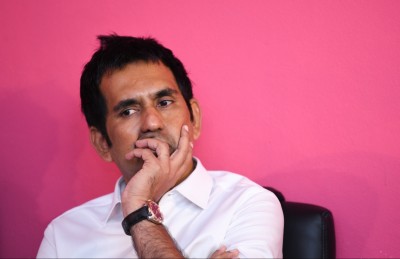 ކުންފުނިތަކުގެ ހިއްސާ ވިއްކުމުގެ ބޮޑު ބަހުސް