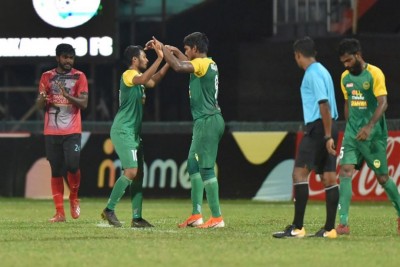 ނިލަންދޫން ދަ ގްރާންޑޭ ހިފެހެއްޓި އިރު މާޒިޔާ ލީޑު ފުޅާ ކޮށްފި