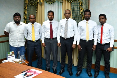 ރިނބުދޫ ފަތުރުވެރިކަމުގެ ޕްލޭން ރައީސް އާ ހިއްސާ ކުރައްވައިފި