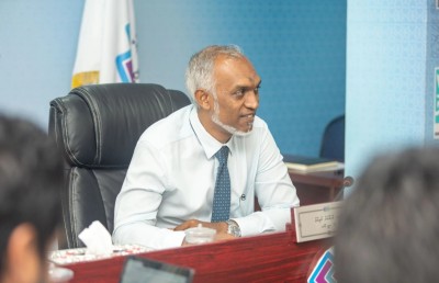 ދެ ހުށަހެޅުމެއް އެޖެންޑާ ނުކުރެވުނީ މުއްދަތަށް ވުރެން ފަހުން ލިބުމުން: މޭޔަރު