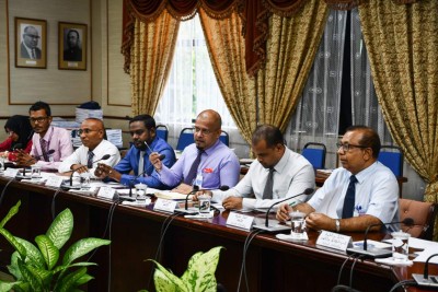 ހދ. އަތޮޅު ކައުންސިލްގެ ރައީސް ހޮވަން ކުޅުދުއްފުށީ ރައްޔިތުން ވޯޓުލާނެ: އީސީ