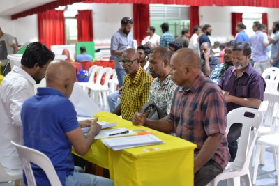 އެމްޑީޕީ ޕްރައިމަރީ: ތިން ސިޓީގެ ގޮނޑިތަކަށް 107 މީހުން ކުރިމަތިލައިފި