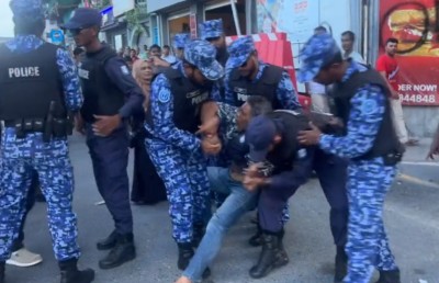 ފޮޓޯއެއް ނެގި ކަމަށް ބުނެ ކުޑަކުއްޖެއްގެ ކުރިމަތީ މީހަކު ހައްޔަރުކުރި ގޮތުން ފުލުހުންނަށް ފާޑުކިޔުން!