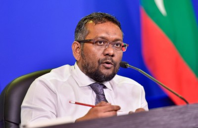 ސަރުކާރުގެ ދެވަނަ އަހަރު، ކޮވިޑްގެ "އަނދިރިކަމުގައި"