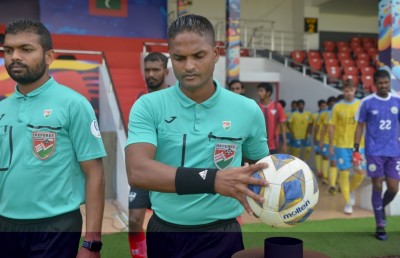 ކުލަބުތަކާއި ފުޓުބޯޅަ ހަލާކުވެއްޖެ، ޒިންމާ ނަގާނެ ބަޔަކު ނެތް!