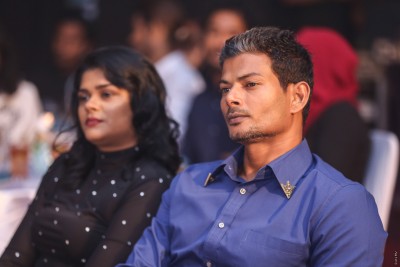 ސީޒަންގެ ފޭސްބުކް އެކައުންޓް ހެކްކޮށްފި