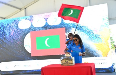 އޭޝިއަން ސާފިން ޗެމްޕިއަންޝިޕް؛ އަންހެން ރާޅާއެޅުންތެރިޔާ އާޔާ އަށް ޝަރަފެއް