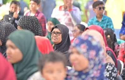 ކުދި ރަށްތައް ތަރައްގީ ނުވީ ވެރިން ސިޔާސީ ވިސްނުން އިސްކުރީމަ: ރައީސް