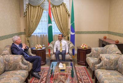 ބީއެމްއެލްގެ ސީއީއޯ މަޖިލީހުގެ ރައީސްއާ ބައްދަލުކުރައްވައިފި