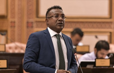 ކުޑަކުދިންނަށް ޖިންސީ އަނިޔާދޭ މީހުން ދަންޖައްސަން ޖާބިރު މަޖިލީހަށް ހުށަހަޅައިފި