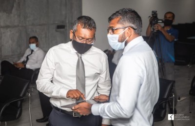 ކުލި ދައްކަން ނުޖެހޭ ގޮތަށް ހިޔާ ފްލެޓް ބަރިން ފިހާރަ ލިބޭ މުބާރާތެއް
