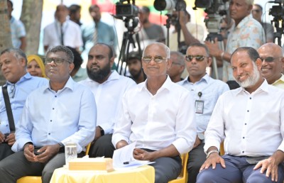 ތަރައްގީގެ މަޝްރޫއު ނުހުއްޓި ކުރިއަށް ދާނީ އިތުރު ދައުރެއް ލިބިގެން: ރައީސް