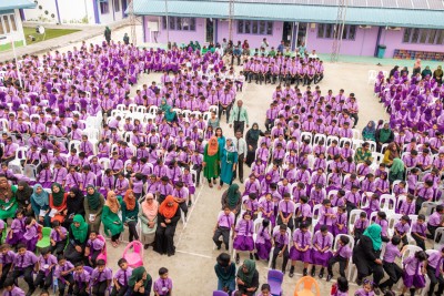 މެމްބަރުންގެ ކުރީގެ ކޮމްޕިއުޓަރުތައް ހިތަދޫ ސްކޫލަށް ހަދިޔާކޮށްފި