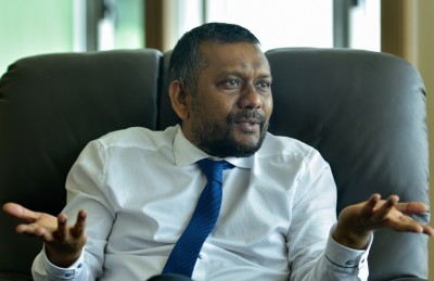އާޒިމް ފައްޔާޒަށް: "ކޮށްފައި ހުރި ވައްކަންތައް އެނގޭ"