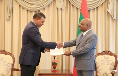 ސިޔާމް ފުރުން މަނާކުރި މައްސަލައިގެ ތެރެއަށް ފޮރިން މިނިސްޓްރީން ވަދެއްޖެ!