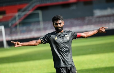 ސަސް ކުރިއަށް، އީގަލްސް އަށް އުނދަގޫ މޮޅެއް