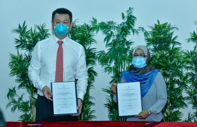 ހުޅުމާލޭގައި އަޅާ އޮލިމްޕިކް ސްޓޭޑިއަމްގެ ފްރޭމްވޯކް އެގްރީމެންޓްގައި ސޮއިކޮށްފި