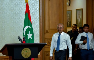 ރައީސްގެ ދަތުރުފުޅުގެ ހަރަދު ހާމަކުރަން އެންގި މައްސަލަ ސުޕްރީމް ކޯޓުން ބަލައެއްނުގަތް