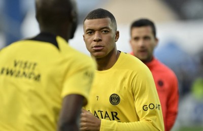 ޕީއެސްޖީ އިން އެމްބާޕޭ "ސޭލް" އަޅުވައިފި