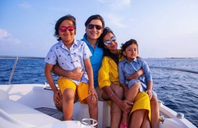 ވިވެކް އޮބެރޯއީ އާއިލާއާ އެކު ކްރޮސްރޯޑްސް މޯލްޑިވްސްގައި