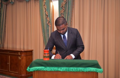 ފަރިއްކޮޅު މައްސަލާގައި ފަނޑިޔާރު މަހާޒްގެ ސުލޫކީ މައްސަލައެއް ނެތް ކަމަށް ނިންމައިފި
