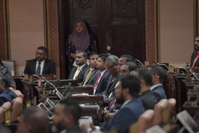 މަސްވެރިކަމުގެ ގާނޫނުގެ ގަވައިދުތައް ނުހެދި، މަޖިލިސް ކަންބޮޑުވެއްޖެ