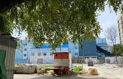 އަރަބިއްޔާގެ ކުދިން ދަރުމަވަންތައިގެ ވަގުތީ އިމާރާތަށް