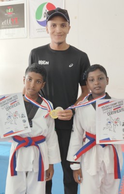 ޔޫއޭއީގެ ޓައެކްވޮންޑޯ މުބާރާތަކުން ރާއްޖޭގެ ޔޫނުސް ރަން މެޑަލް ހޯދައިފި