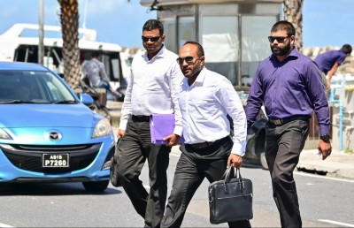 ބަލަން އުޅުނު ފައިލްގައި ޔާމީންގެ ކެންޑިޑެސީއާ ގުޅޭ ލިޔުމެއް ނޯންނާނެ: ވަކީލުން