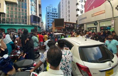 ޕެރޭޑަށް ބައެއް މަގުތައް ބަންދުކުރުމުން މަޖީދީ މަގުގައި ގުޑާނުލެވޭ ވަރަށް ތޮއްޖެހިއްޖެ