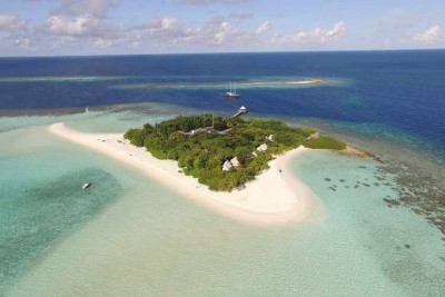 މަޑިވަރު ބޭރަށް ސްނޯކްލިންގްއަށް ދިޔަ ޒުވާނަކު މަރުވެއްޖެ