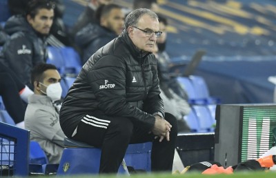 ޖާސޫސެއް ނުކުރަން، ދިރާސާ ކުރީ: ބިއެލްސާ