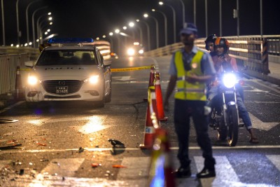 ހައިވޭގައި ހިނގި އެކްސިޑެންޓެއްގައި އަންހެނަކަށް އަނިޔާވެ ހުޅުމާލޭ ހޮސްޕިޓަލުގައި ފަރުވާދެނީ