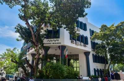 ދެ އަހަރު ނުވަނީސް އަމިއްލައަށް އެެދިގެން އެހެން ކޯޓަކަށް ބަދަލު ނުވެވޭ ގޮތަށް ހަމަޖައްސައިފި