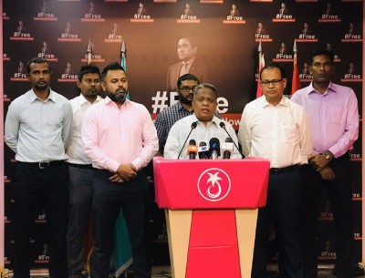 ޓާމިނަލް އާގުޅިގެން ކުރީ ސަރުކާރުގެ ބޮލުގައި އިލްޒާމް އަޅުވަނީ އިންތިހާބު އަނބުރާލަން: އިދިކޮޅު