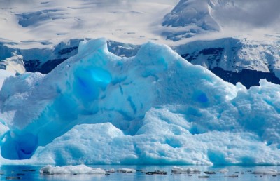 އެންޓާޓިކާ އިން އާޖެންޓީނާ ވަރުގެ ގަނޑުފެން ނެތިއްޖެ